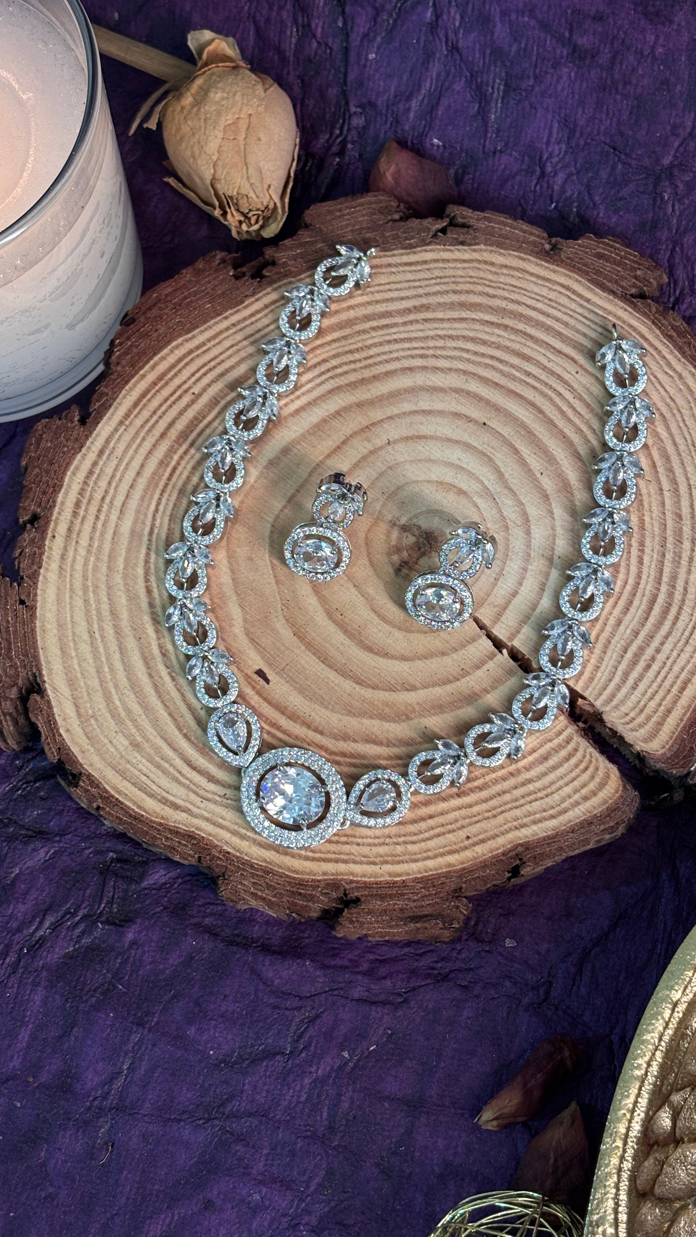 Gold polished AD jewellery set