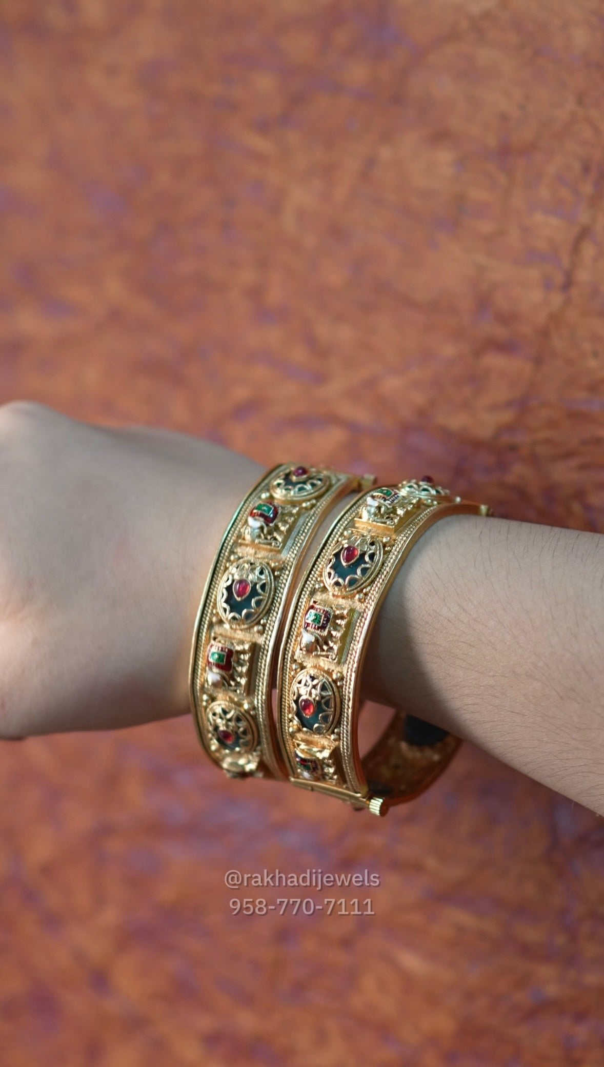 Gold plated openable bangles