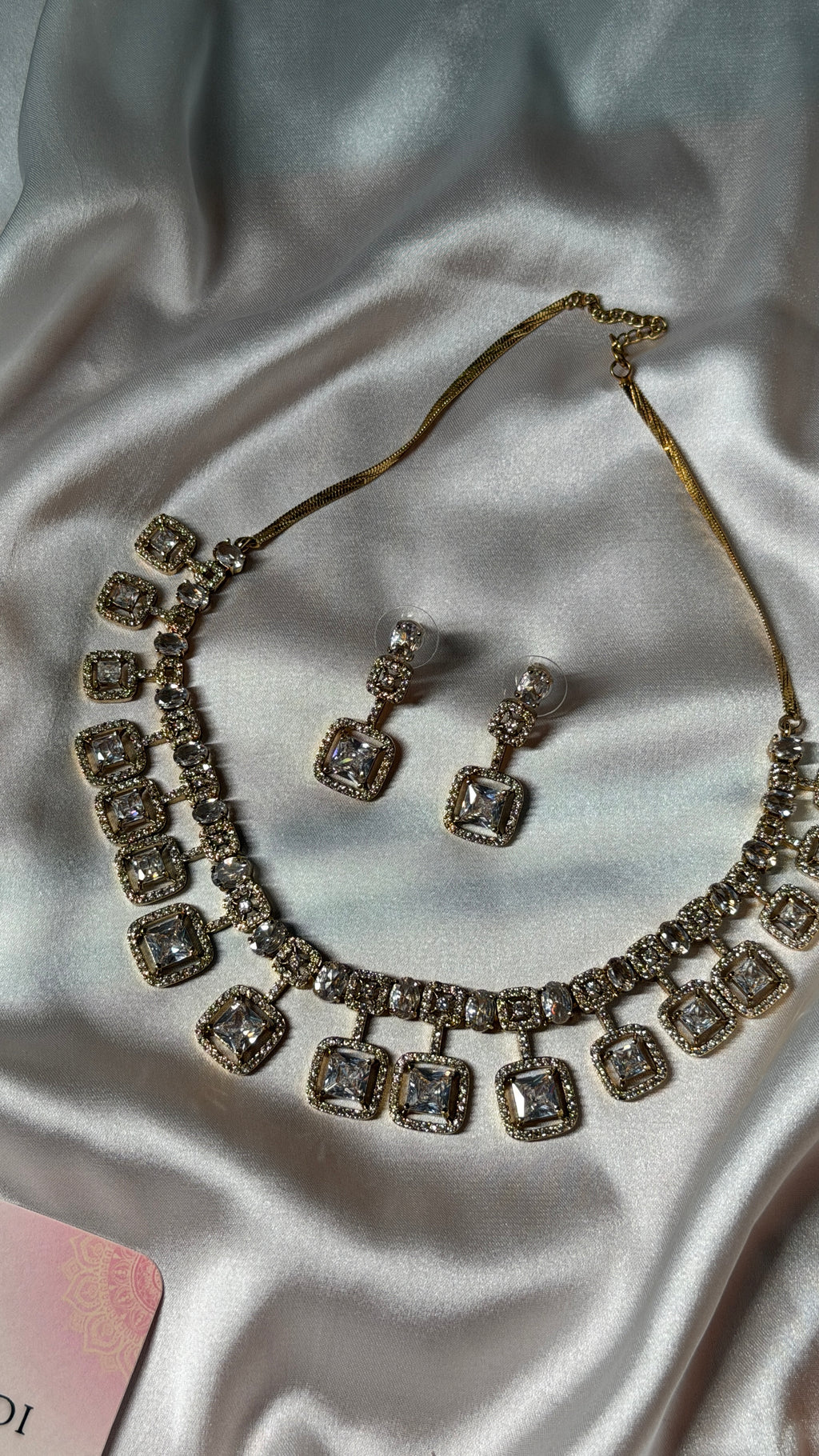 Mahandi Polish mosanite AD set