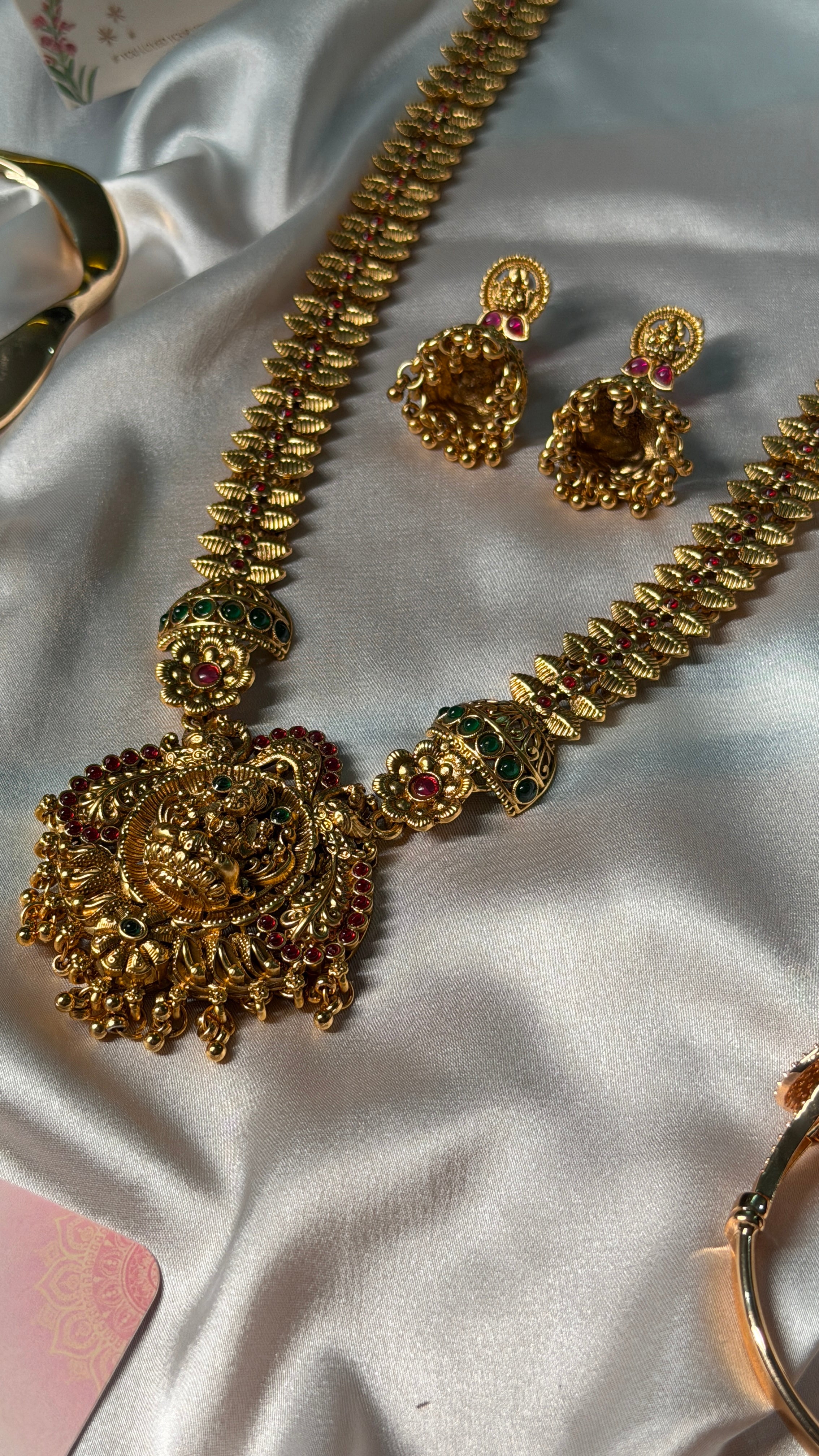 Gold plated temple jewellery