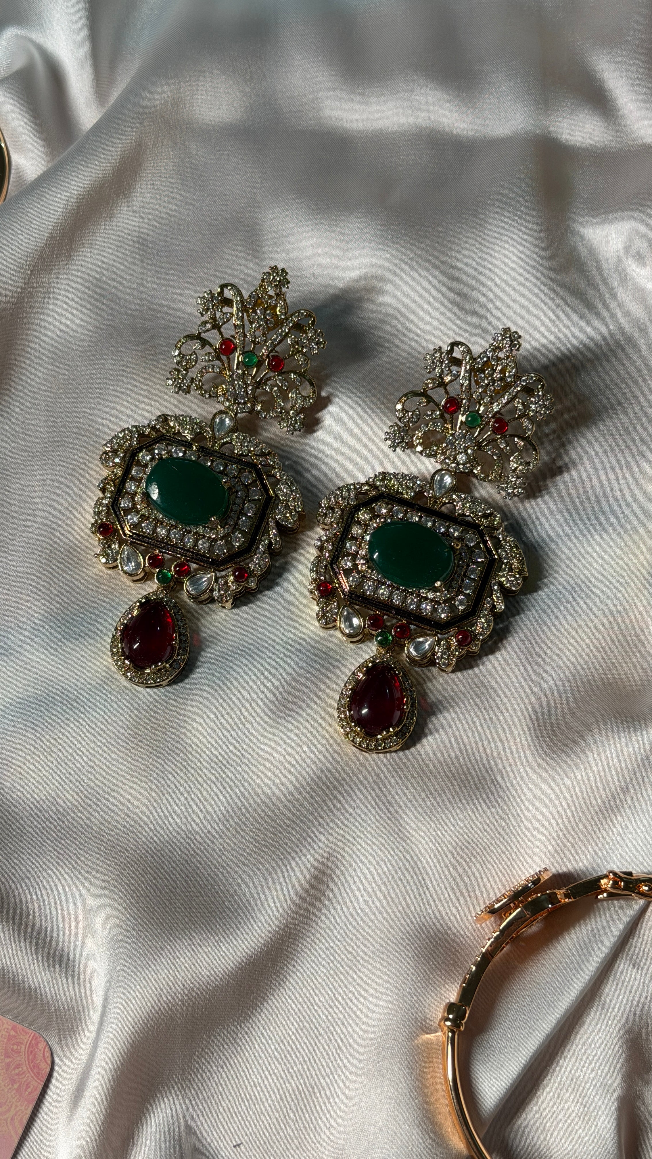 Sabyasachi style diamond earring